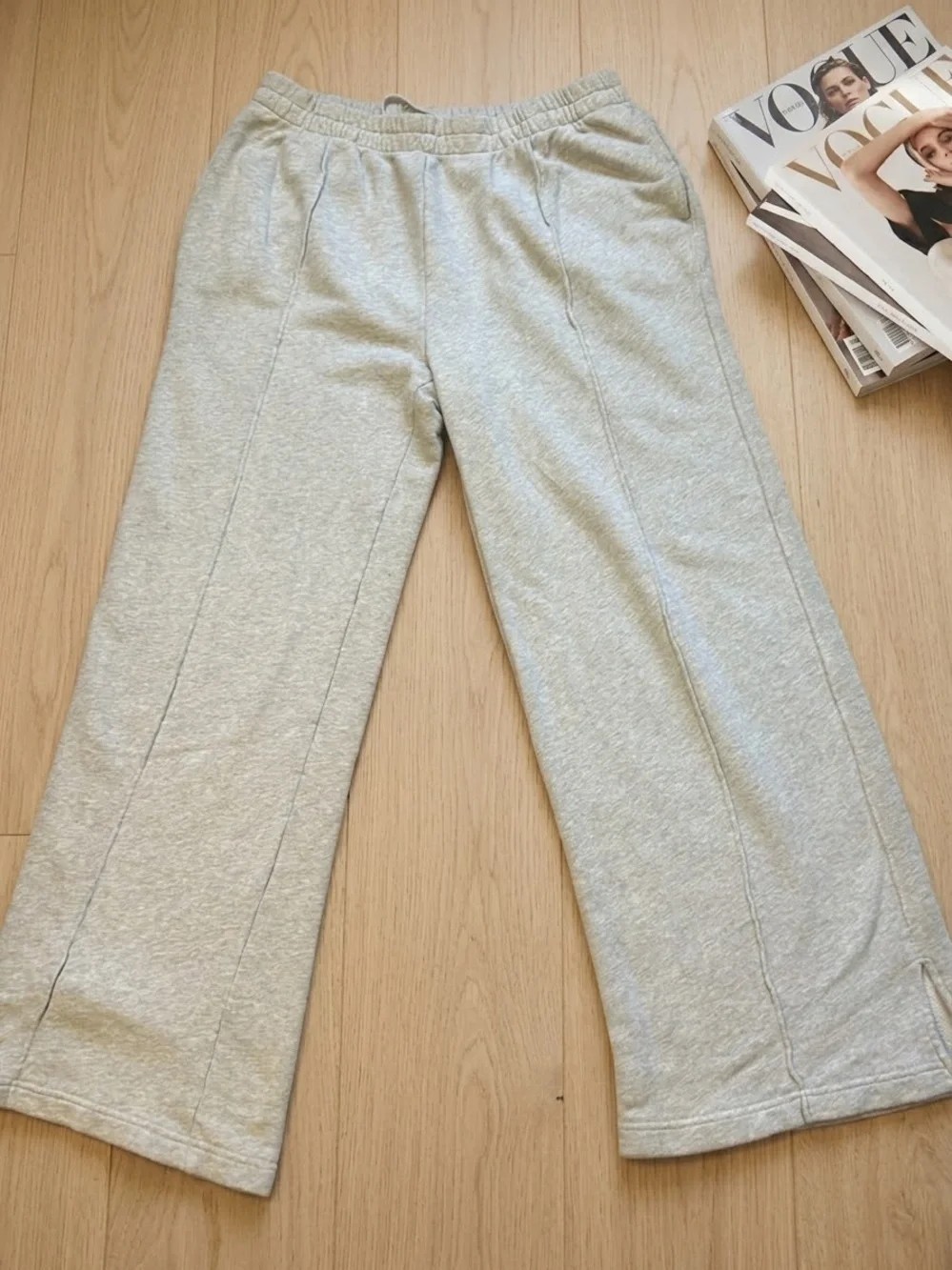 Aerie women’s Heather pray pin tuck wide leg sweatpants with slit - size Large